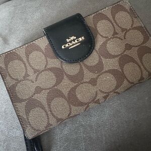 Coach Tan and Black Signature Wallet